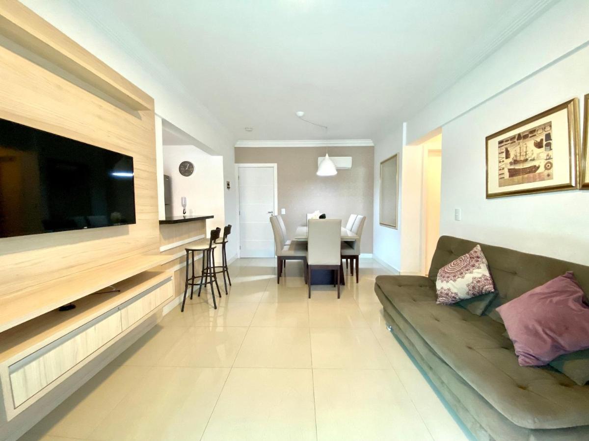 Confortavel Apartamento Em Condominio Com Piscina 봄비나스 외부 사진
